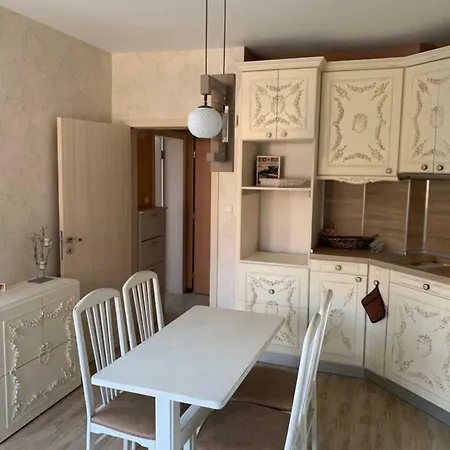 Apartment Next To The Beach Varna